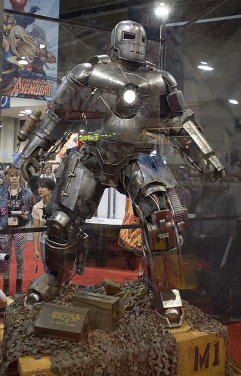 Synopsis du film iron man 1: Full Iron Man Debriefing from Comic-Con | FirstShowing.net
