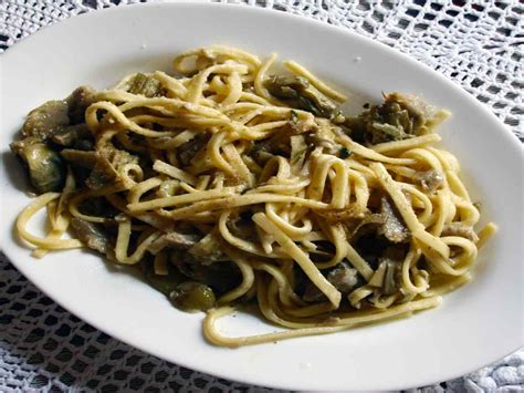 We did not find results for: Tagliatelle con ragù d'agnello e carciofi | Il primo ...