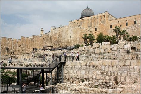 Der verein ist berechtigt, entsprechende spendenbestätigungen für steuerliche. . Jerusalem - El-Aqsa-Moschee, Ansicht von Süden - Staedte ...