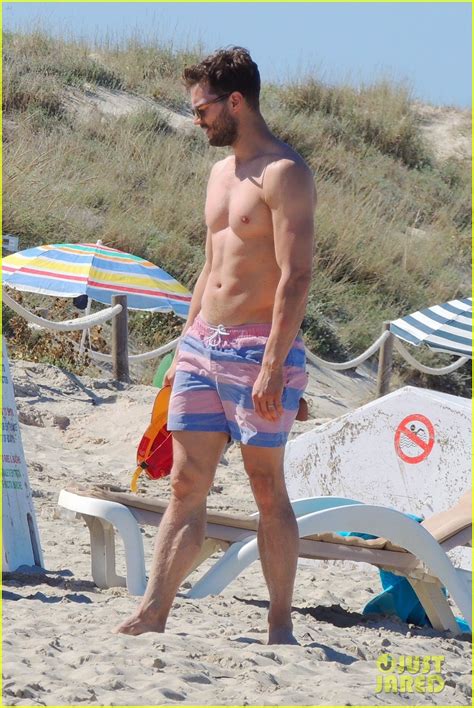 Jamie Dornan Shows Off His Hot Shirtless Body In Ibiza Photo 3468533