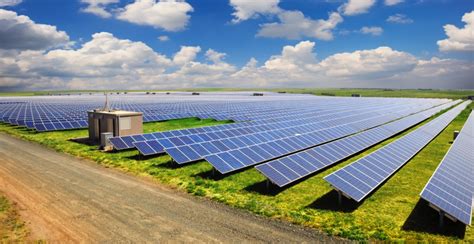 7 Ways To Invest In And Start A Solar Farm Business In 2021 The