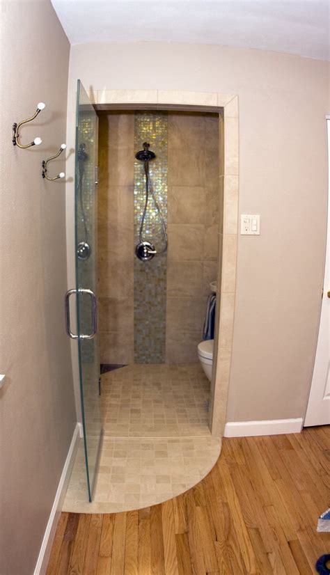 A typical small residential bathroom will measure 5′ x 9′, or 45 square feet. Western Warmth: Tiny House Bathroom ideas