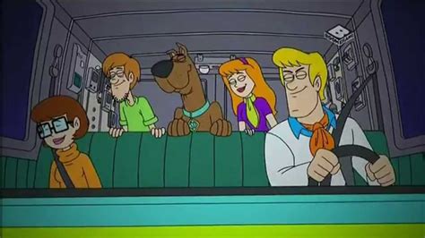 Be Cool Scooby Doo Be Cool Scooby Doo Hit The Showers Boomerang