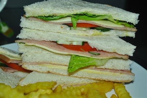 Resepi dan cara buat sandwich eggcrabmayo(edisi berniaga). PATYSKITCHEN: CHICKEN SLICE SANDWICH