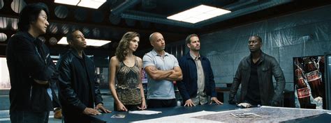 Download Wallpaper For 320x240 Resolution Fast Furious 6 Cast