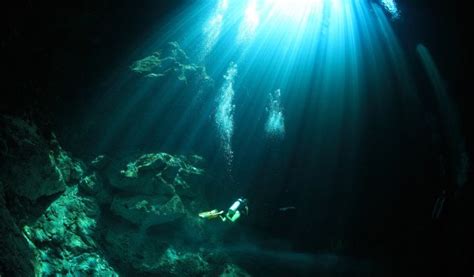 The 5 Most Dangerous Diving Sites Around The World Underwater Caves