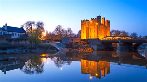Bunratty Castle Travel Guide For Ireland Nordic Visitor