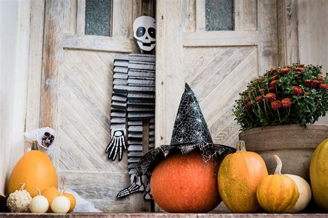 Front Door Decorations For Halloween