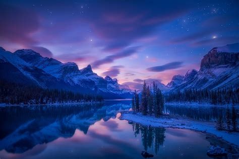 426941 Snowy Mountain Stars Water Lake Landscape Reflection