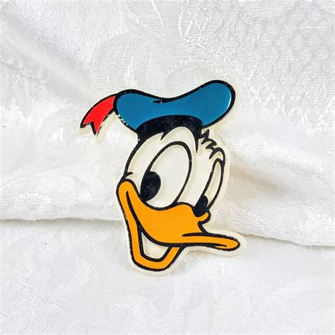Vintage Disney Donald Duck Pin Collectible Disney Pin 1970s Etsy