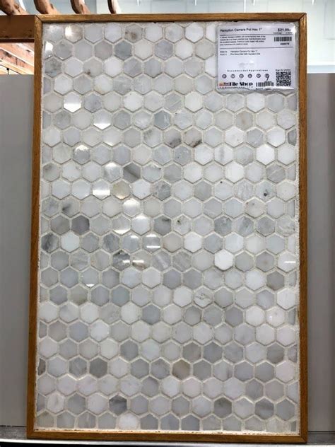Hampton Carrara Hex Marble Mosaic Tile 1 X 1 In