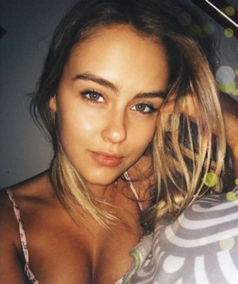 Sexy Selfies Are The Reason We Love Instagram Pics Izispicy Com