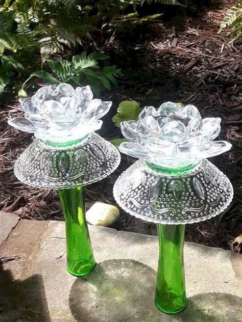 Best Glass Totems Garden Art Ideas For Beautiful Garden 5100 Pictures 109 Glass Garden Art