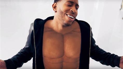 Ludacris Sparks Sniggers With Ludicrously Photoshopped Abs In Music Video