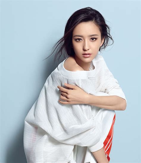 【天婭海角，一路佟行】 此為經過認證的台灣官方粉絲團，分享ㄚㄚ的 see more of 佟心未泯~佟麗婭tong liya on facebook. 佟麗婭過生 獅子座小女王溫婉甜美