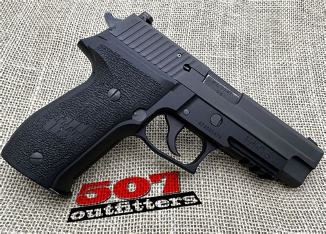 Sig Sauer P226 Mk25 Navy 507 Outfitters