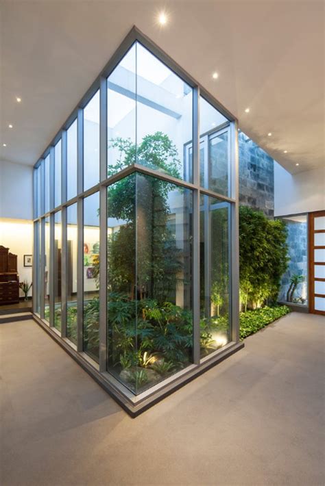 20 Indoor Garden Designs That Will Bring Life Into The Home Home