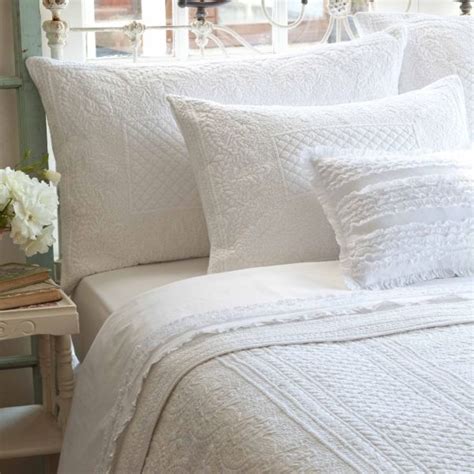 Atlantic beds reviews and atlanticbeds.com customer ratings for may 2021. Idea by Vanessa Robbins on Decorating | White linen ...