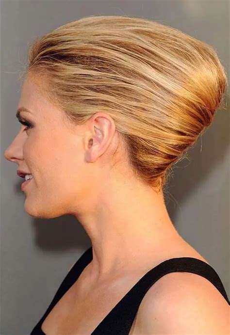 23 Most Beautiful French Twist Updo Hairstyles
