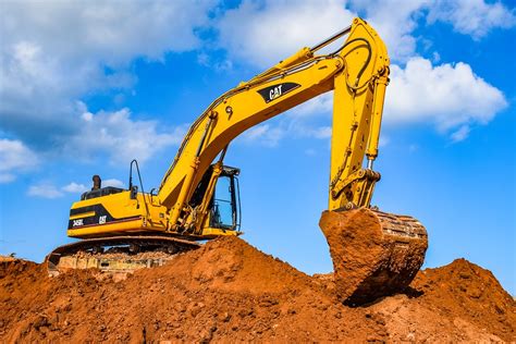 Pros And Cons Of Buying Construction Equipment Fooyoh Entertainment