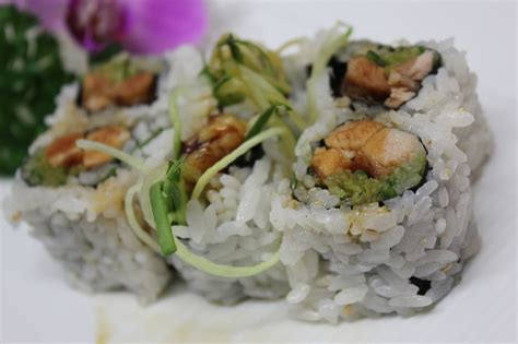 24 pcs sushi, rainbow roll, incredible roll, & spicy dragon roll. Chicken Teriyaki Roll - Hockey Sushi Kanata | Take out ...