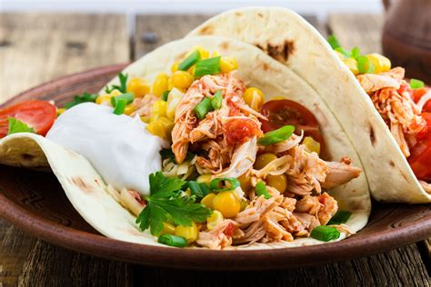 This allows the chicken and vegetables to retain much of the flavour instead of simply flavouring the broth. Easy Instant Pot Salsa Shredded Chicken Tacos - Instant ...