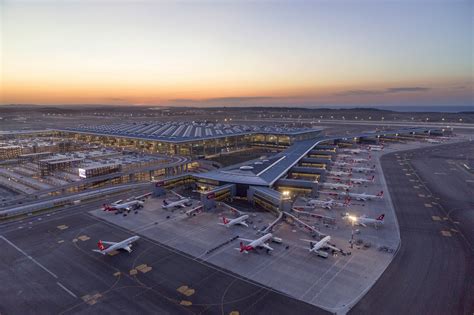 One of the greatest surviving examples of byzantine architecture, the interior is decorated with ornate mosaics, marble pillars and coverings of great artistic value. Istanbul's airport will have no direct link to new metro ...