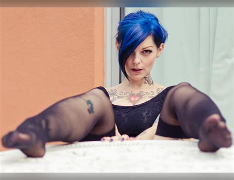 Who Are Those Suicide Girls Riae Tanyabat Ultima Jackie Hexe My Xxx