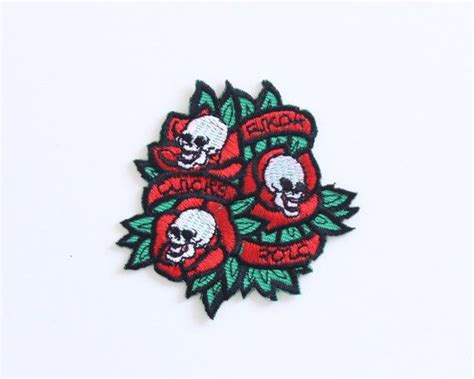 Skull And Roses Vintage Patch Iron On Embroidered Rock Patch Etsy
