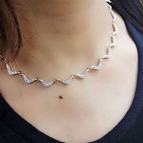 Pin By 𝓘𝓽𝓼 𝓲𝔃𝓪𝓪𝓪 On ʝєωєℓℓєяу Gold Fashion Necklace Diamond Necklace Simple Gold Necklace Simple