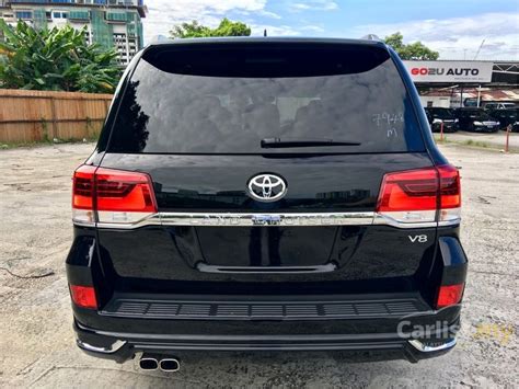 Toyota land cruiser 4.6l v8 zx,axg ,ax reviews by ken toh in bahasa malaysia. Toyota Land Cruiser 2017 ZX 4.6 in Kuala Lumpur Automatic ...