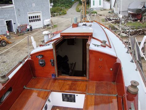 Hinckley LadyBen Classic Wooden Boats For Sale