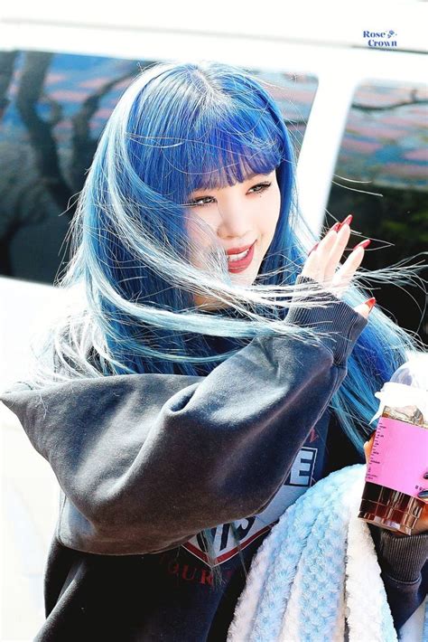Soojin G I DLE Kpop Girls Girls Be Like Blue Hair