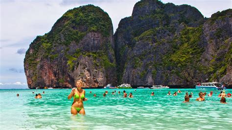 There is plenty of things to. Top 10 things you must see in Phuket, Thailand