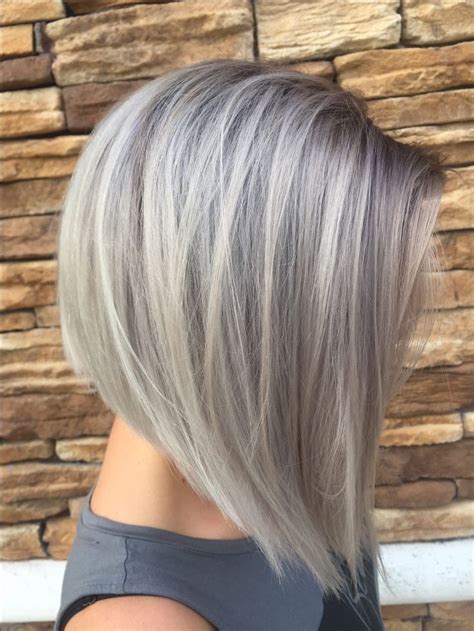 25 Bästa Gray Hair Highlights Idéerna På Pinterest Blonda Slingor
