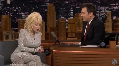 Dolly Parton Jokes Her Husband Fantasizes About A Threesome With