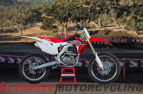Honda has let the cat out of the bag on the newly redesigned 2018 crf250r that received a slew of changes compared to the 2017 crf250r ! 2016 Honda CRF250R Review | First Ride Test