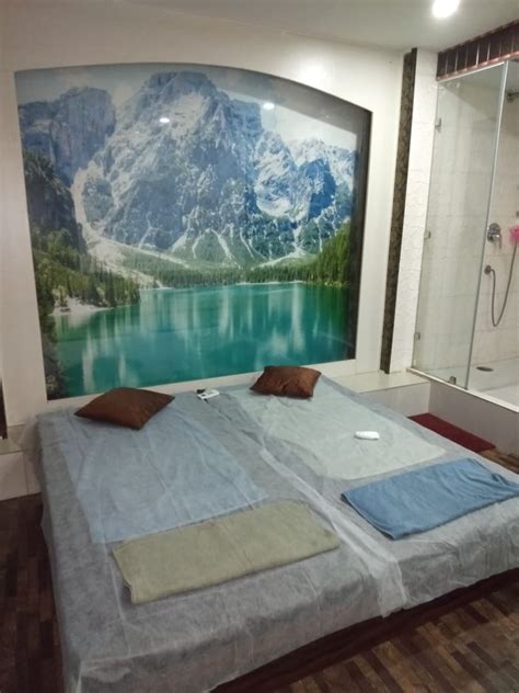 Massage Photos Images And Pictures Of Mantra Body Spa Delhi