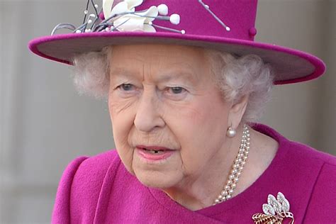 Click here to assign a widget to this area. Queen begins 2018 Commonwealth Games baton relay as Prince ...