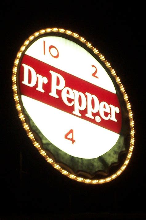 10 2 And 4 Dr Pepper Neon Roanoke Va The Old Neon Displa Flickr
