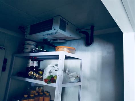 Profesor/a de cocina en la escuela de formación de hostelería. Cocina para chiringuito stand bar | Azero Maquinaria de ...