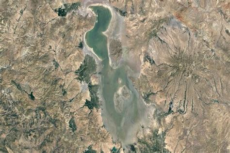 Satellite Photos Of Lake Urmia Mehr News Agency