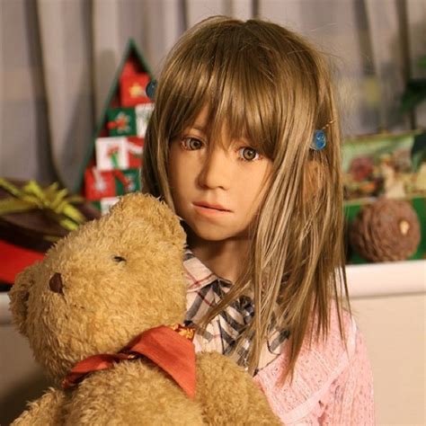 Giappone Il Caso Delle Bambole Gonfiabili Bambine Per Controllare Gli Impulsi Dei Pedofili