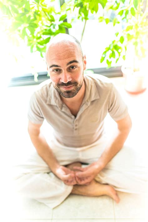 David Jullien Yoga Massage Bien être Massage Tui Na Fasciathérapie Massage Suédois