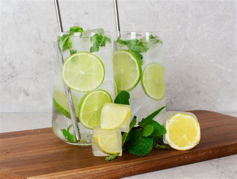 Virgin Mojito Mocktail With Mint And Lime The Mindful Mocktail