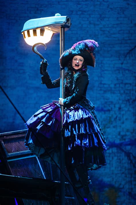 News Production Images For National Theatres Peter Pan Released