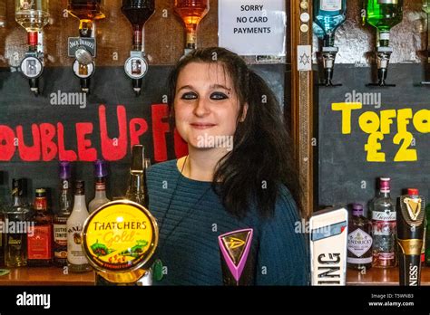 Traditional Barmaid Hi Res Stock Photography And Images Alamy