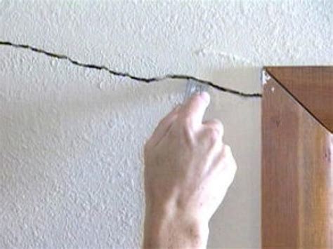 Repairing Drywall Cracks In Ceiling Chirenew