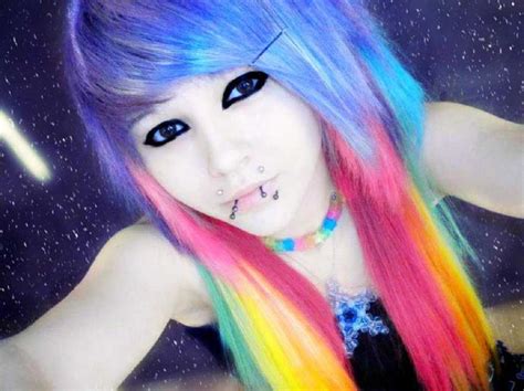 Emoscene Girl With Rainbow Hair Cute Emo Girls Emo Girls Cute