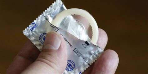 quitarse el condón podría ser violación